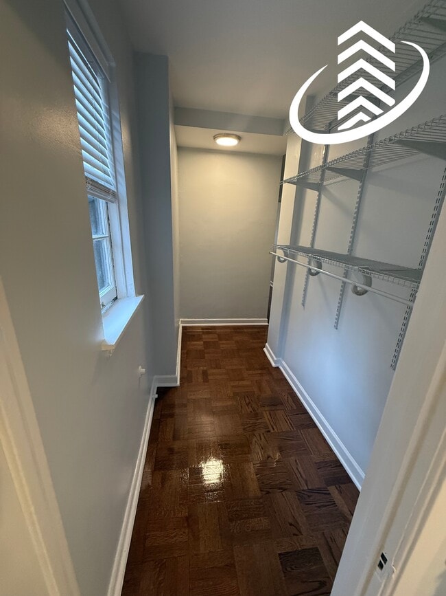 422-24 West Melrose St.
