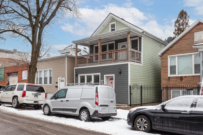 Photo - 4610 S Marshfield Ave