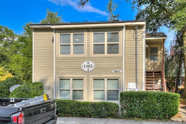 Photo - 1402 Johns Rd