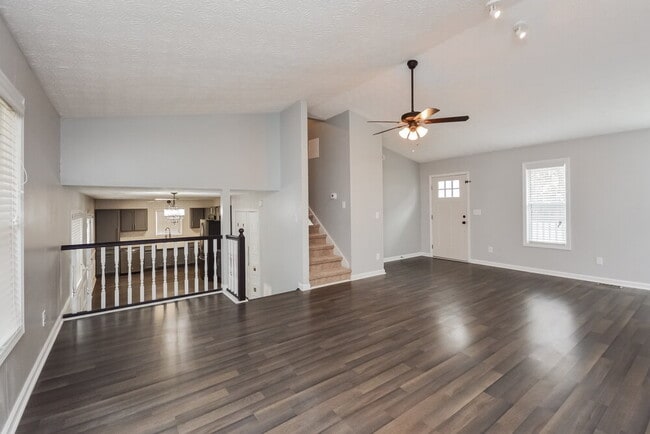 Photo - 2093 Phillips Rd