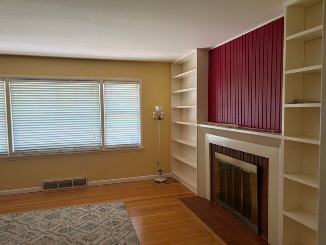 Photo - 118 Sunset Dr