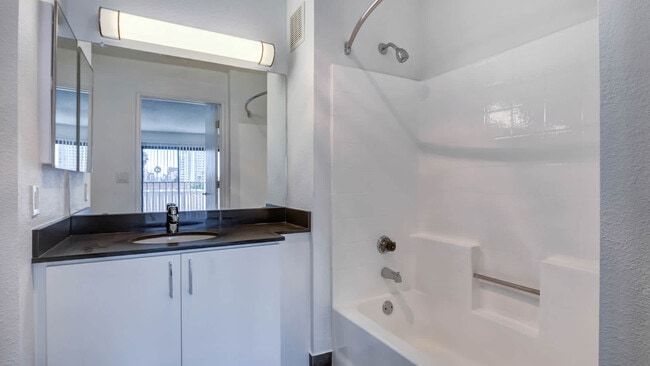 Bathroom - Prado