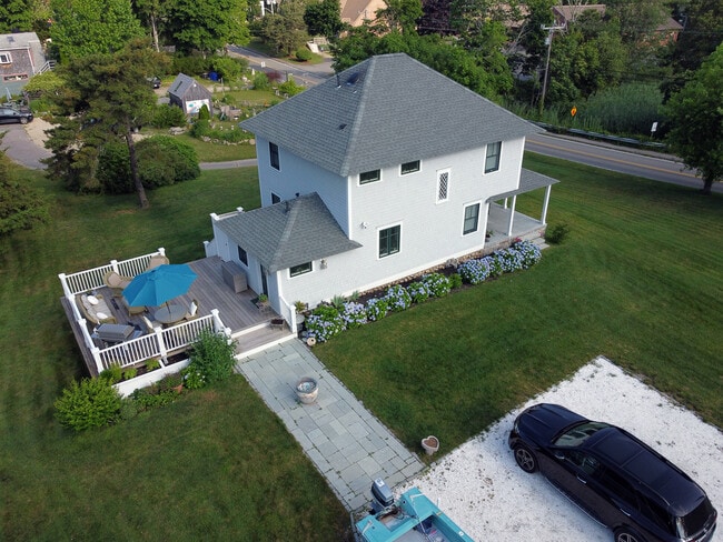Photo - 351 Barlows Landing Rd