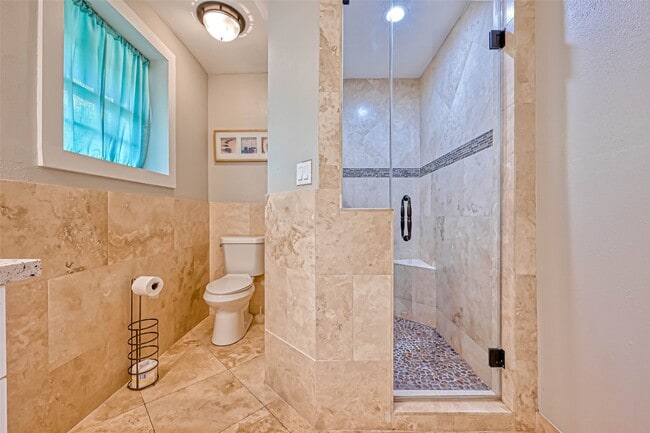 Building Photo - 10601 Willowgrove Dr