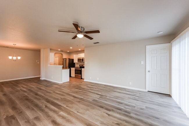 Photo - 7826 Juno Heights