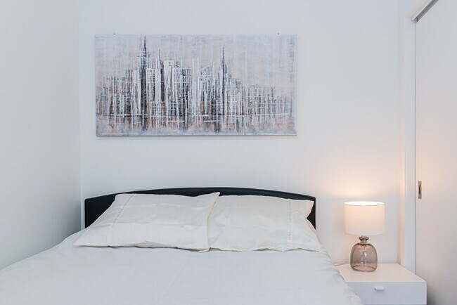 Photo - 885 Boul. de Maisonneuve E Unit SI ID1261834P