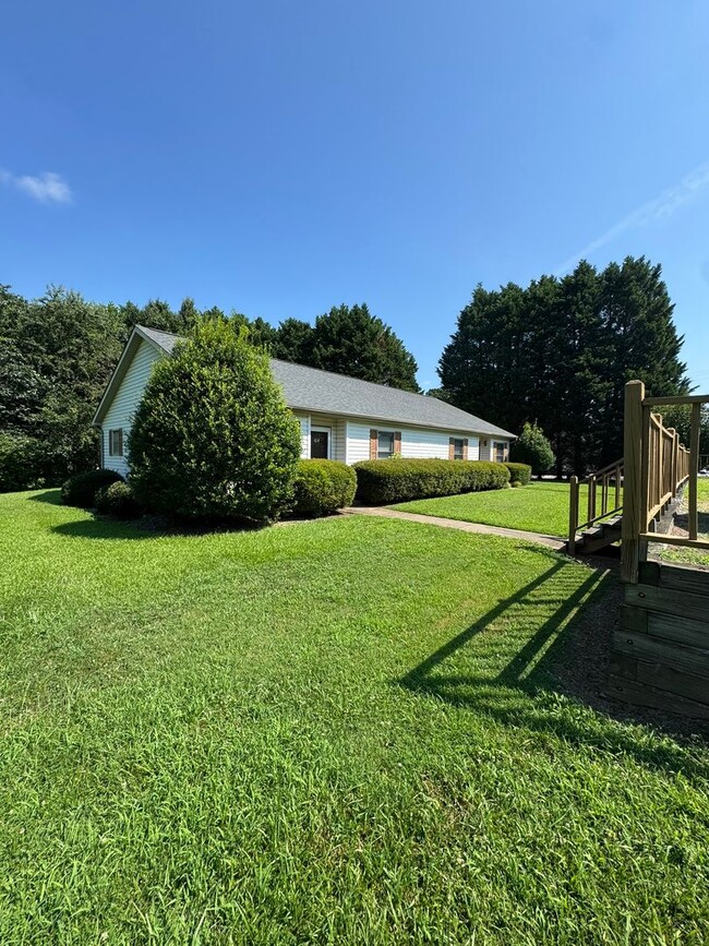Building Photo - 104 Peninsula Pl Ln Rental