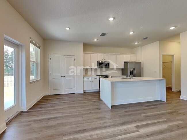 Photo - 4796 Tributary Ln