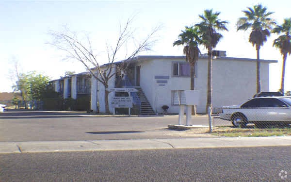 Monroe Arms - Monroe Arms Apartments
