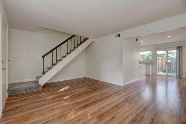 Photo - Modern 2-Bedroom Townhome in Peaceful Redwood Community
