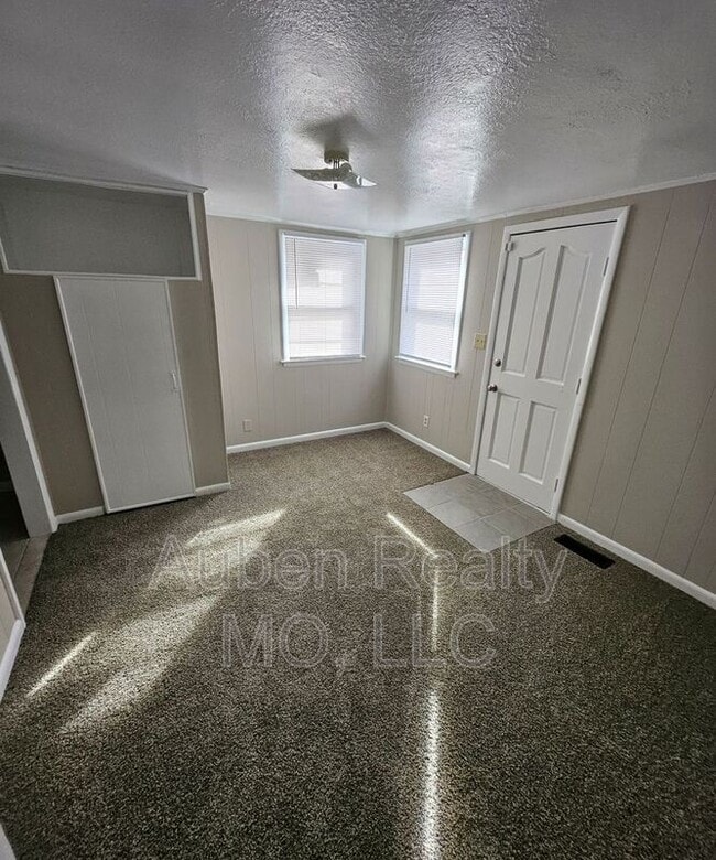 Photo - 518 N Osage St