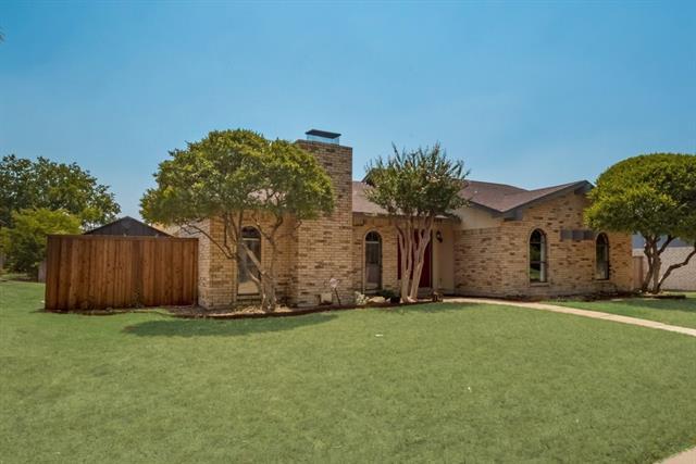 Photo - 1208 Lombardy Dr