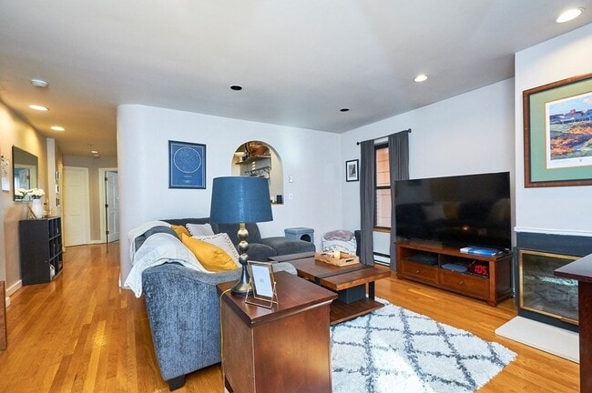 Photo - 18 E Springfield St Apartamento Unidad 18-3