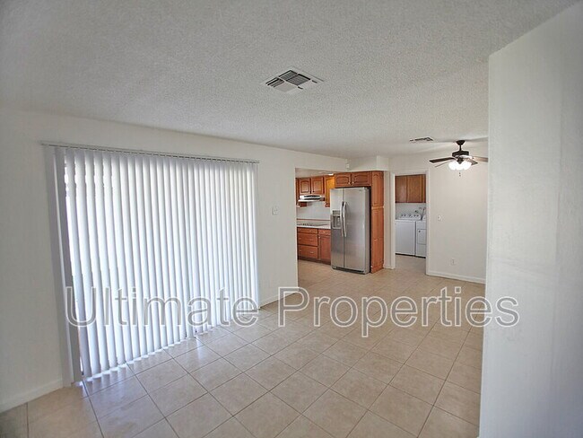 Photo - 4720 W Dahlia Dr