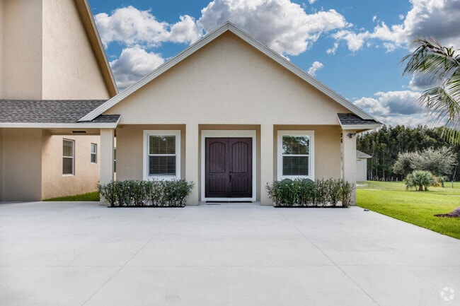 Building Photo - 3890 Cabbage Palm Way Rental