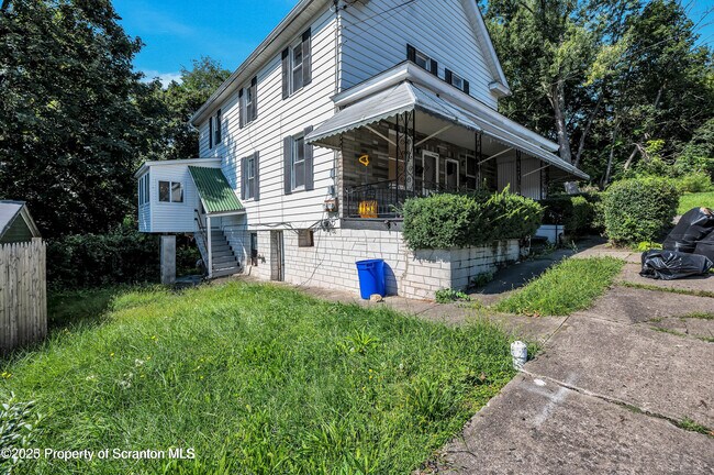 Photo - 1307 Wood St