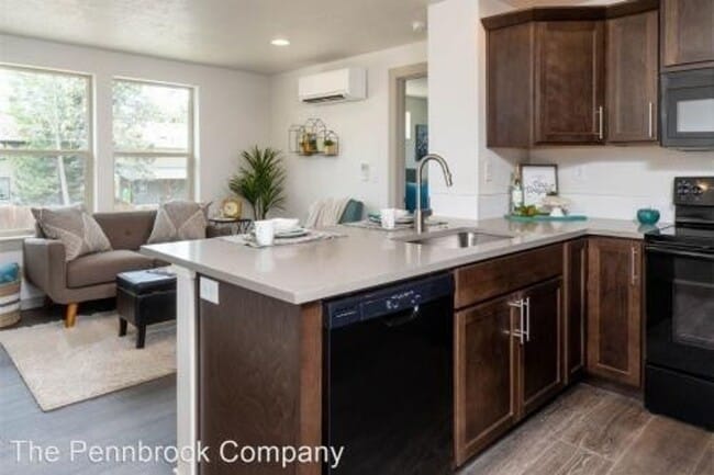 Photo - 1 Bed/1 Bath ADU on Bend's Eastside - Cessna Drive