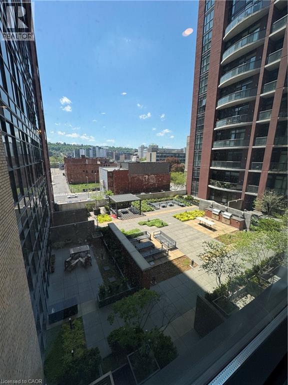 Photo - 615 King St E Unit 615