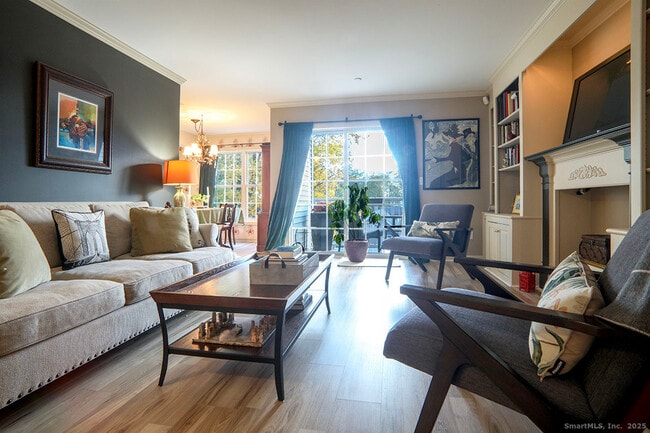 Photo - 4 Lowe St Unit 201