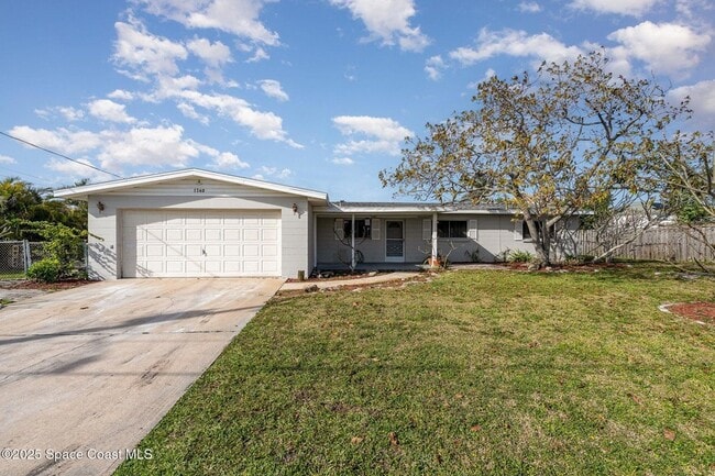 Building Photo - 1740 S Harbor Dr