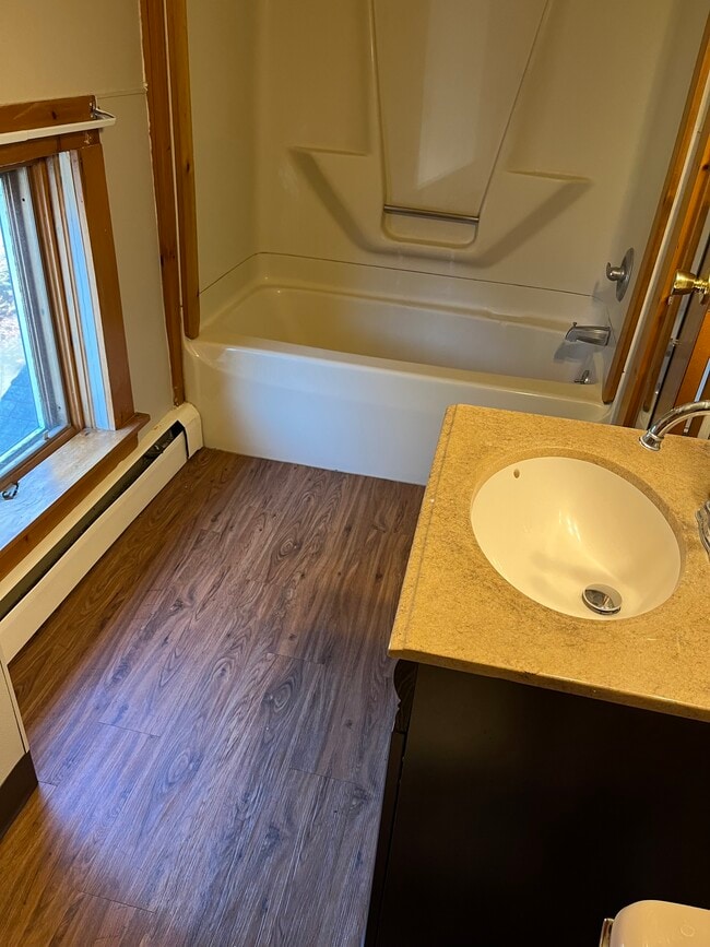 Bathroom - 30 Grant St Unit Downstairs