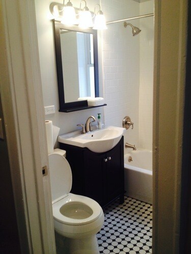 Photo - 2960 N Elston Ave Unidad 2960 Elston