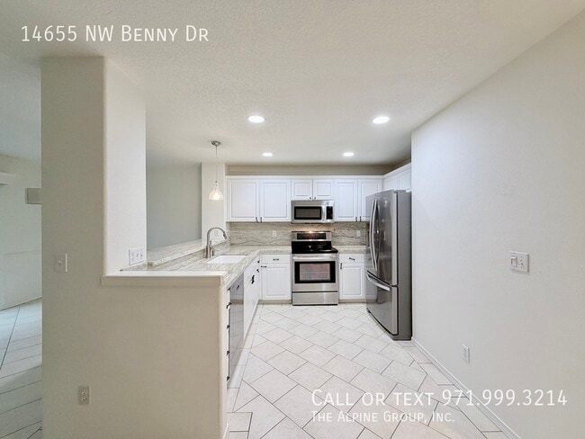 Photo - 14655 NW Benny Dr