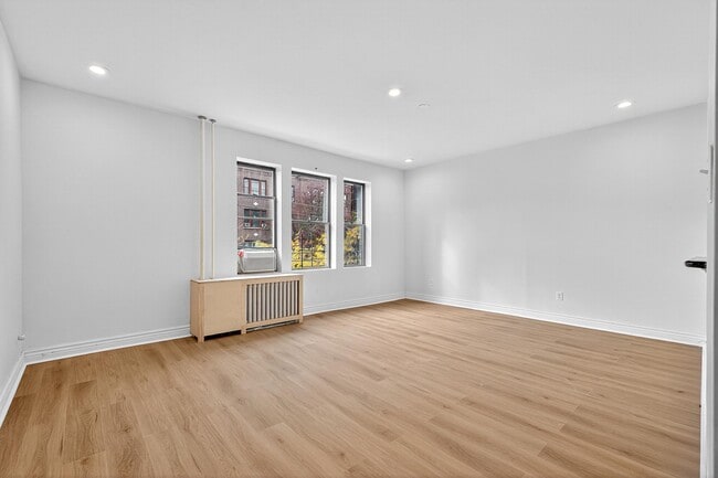 Photo - 270 Harrison Ave Unit 207