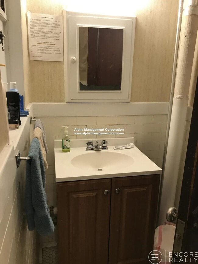 Photo - 17-19 Washington St. Unit 402 Unit 402