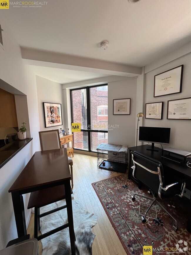 Building Photo - 1654 Washington St Unit 304 Rental