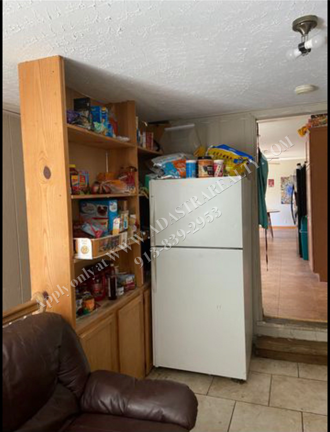 Photo - 1741 W 20th St