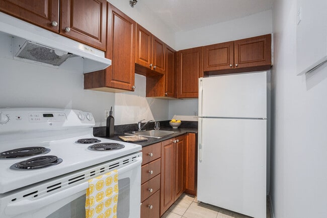 Photo - 10500 De L'acadie