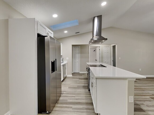 Photo - 150 Eldorado Dr