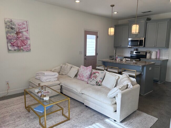 Photo - 100 Taylor Cottage Cv