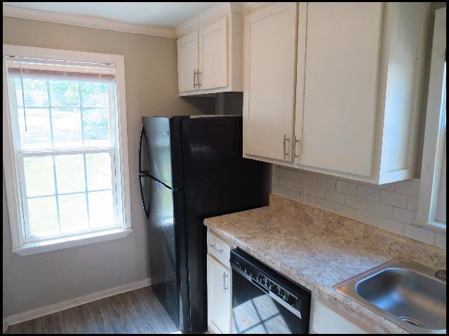 Photo - 901 S Harrison St