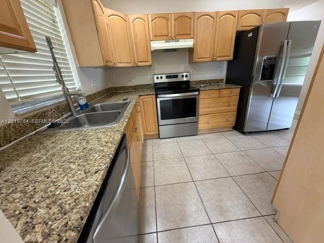 Photo - 1515 Clayton Ave