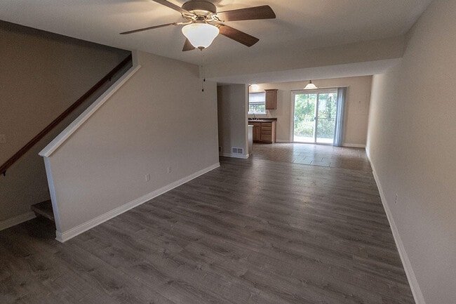 Photo - 4614 Dehaven Dr