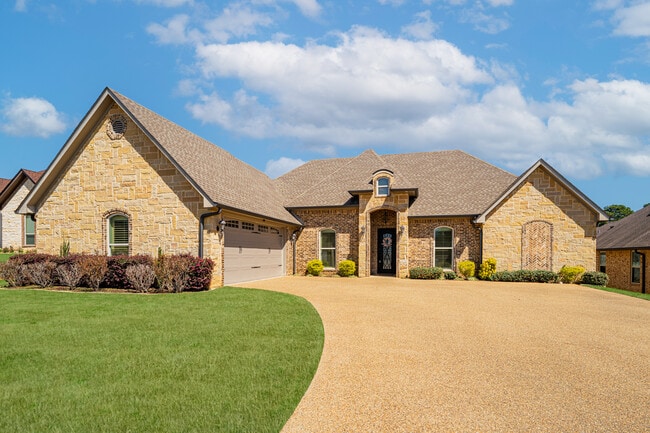 Photo - 1610 Olympic Drive