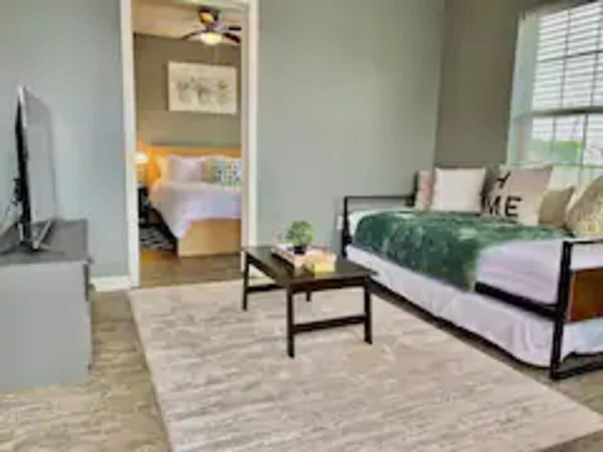 Photo - Morgan Unit 1804 A Morgan