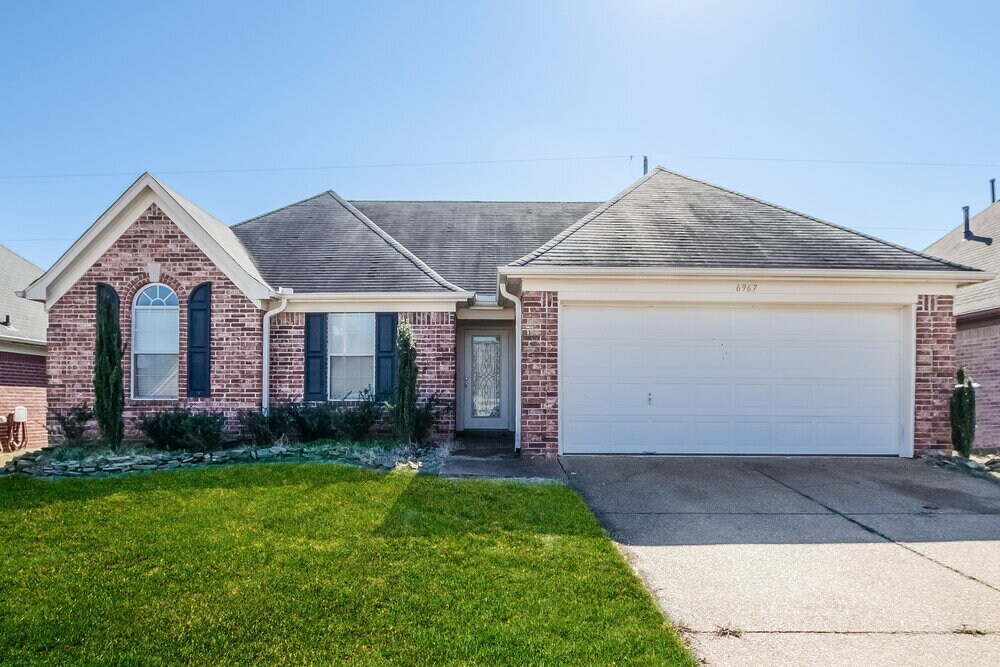 Photo - 6967 Naples Dr