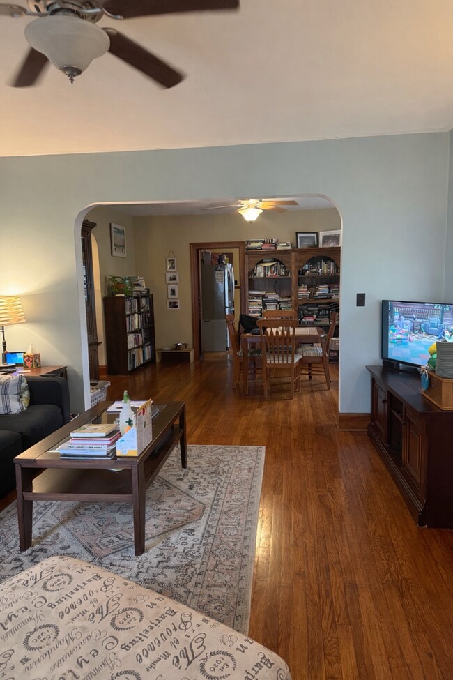 Photo - Charming Bungalow!