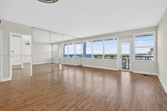 Photo - 3111 N Ocean Dr Unit 1002