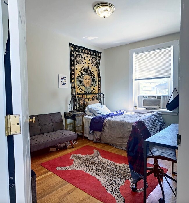 108 Central St., #2L, Somerville - 108 Central St Unit 2L