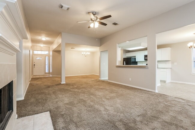 Photo - 3219 Candlepine Dr