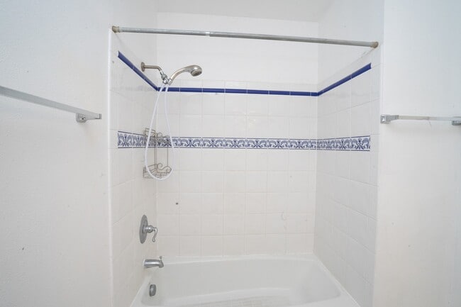 Photo - 1604-1606 S PALM AVE Unit 1604 1/2