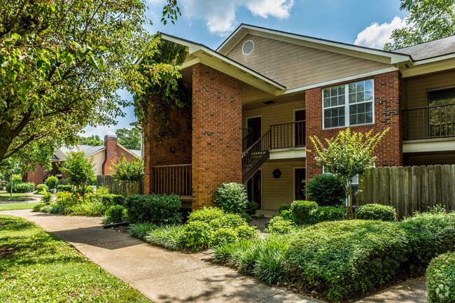 Photo - Creekside Apartments