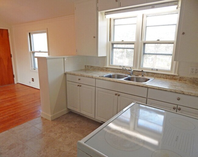 Photo - 1010 S Anderson St Unit #4