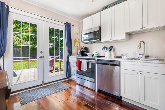 Photo - 91-93-93 Philbrick Ave Unidad 91