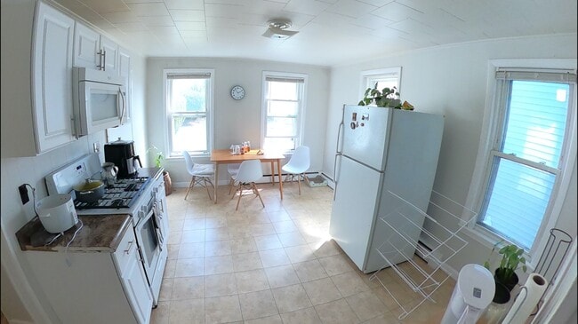 Photo - 603 Bennington St Unit 1