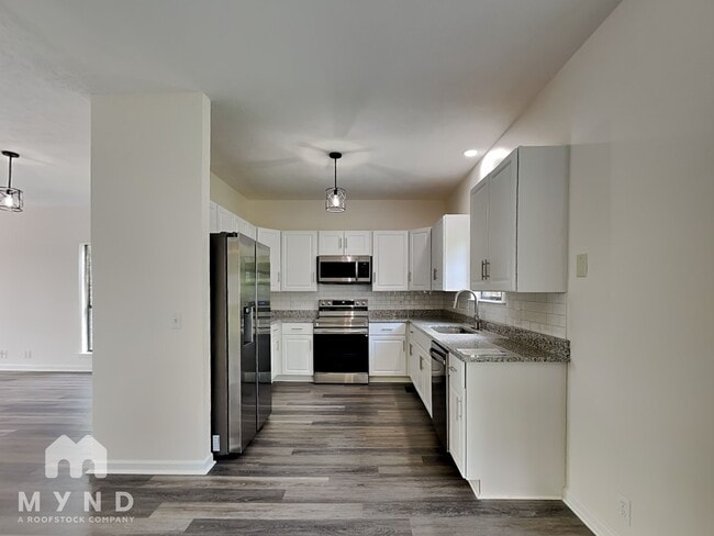 Photo - 1121 Holt Hills Pl